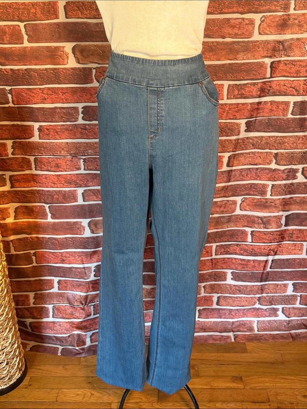 👖 Rekucci Stretch Straight Leg Jeans | Medium Wash | High Rise | Sz 16